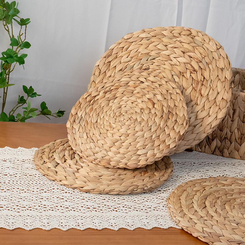 Braided Water Hyacinth Placemat